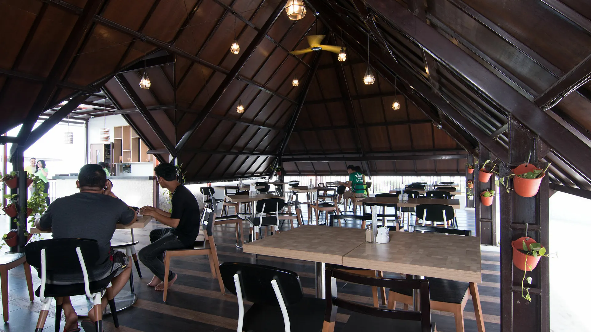 Zen Rooms Seminyak Werkudara